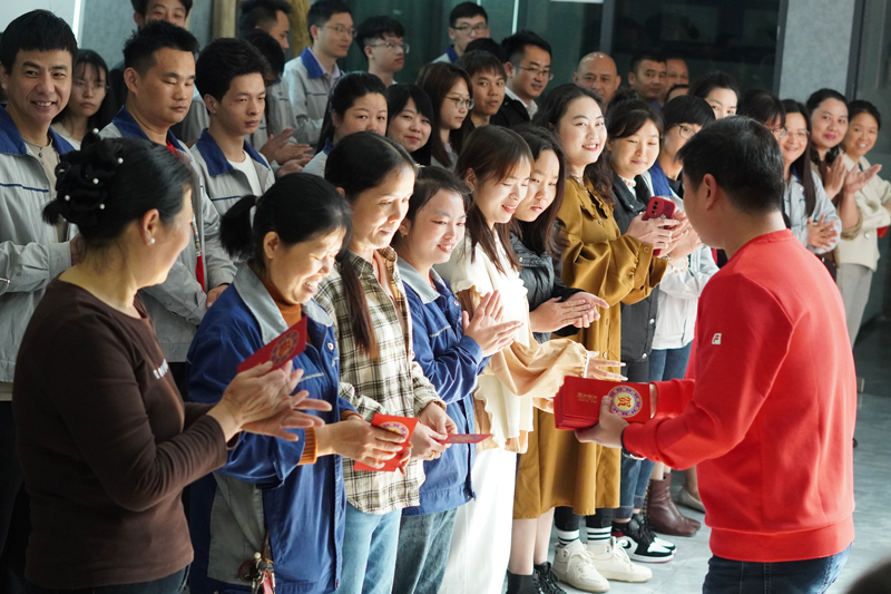 西格傳動2024年2月18日復(fù)工大吉，領(lǐng)取開年紅包，共啟新征程(圖2)